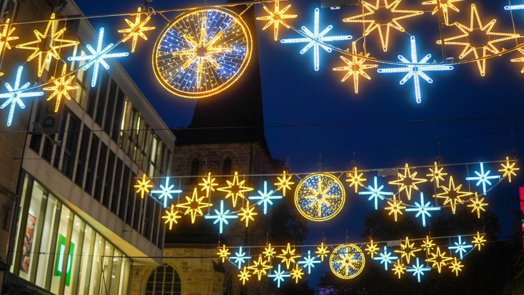 Lichtbögen Kettwiger Straße