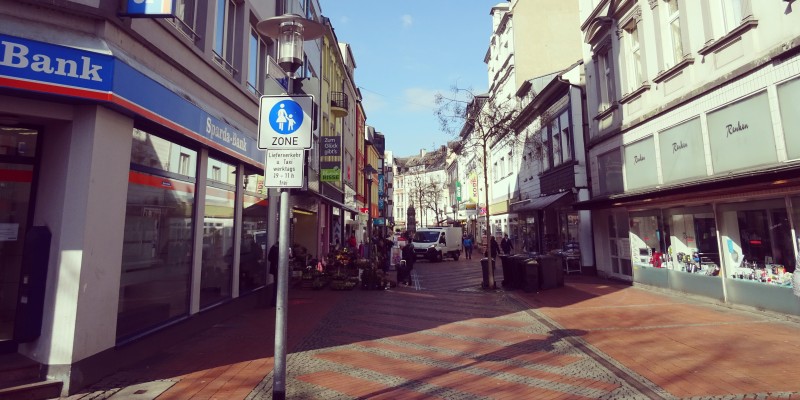 Eröffnen im Steeler Zentrum bald schon neue, außergewöhnliche Geschäfte oder Gastronomiebetriebe?