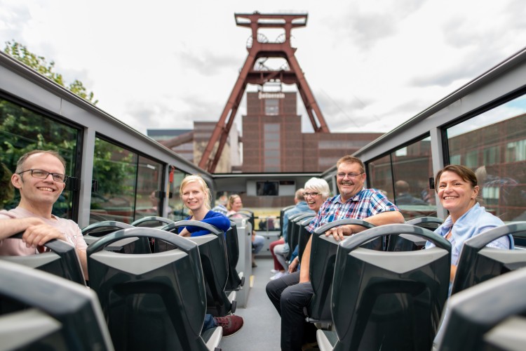 Am 28. M&auml;rz startet die &bdquo;Erlebnisrundfahrt Essen&ldquo;, die auch zum UNESCO-Welterbe Zollverein f&uuml;hrt. (Foto: Mike Henning EMG)