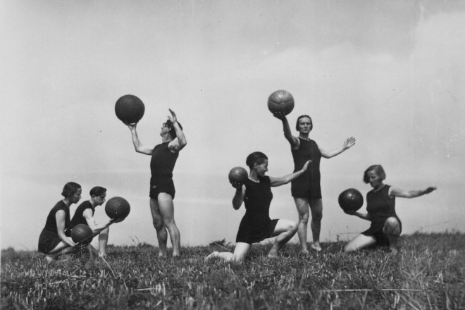 Archivfoto: Training mit Medizinbällen