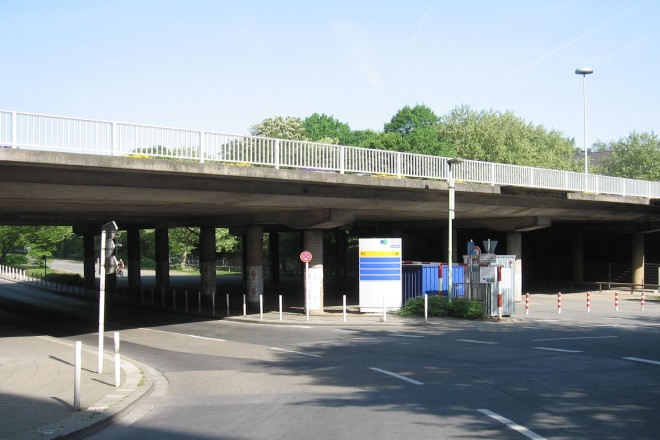 Foto: Ansicht auf die Alfredbrücke in Rüttenscheid 