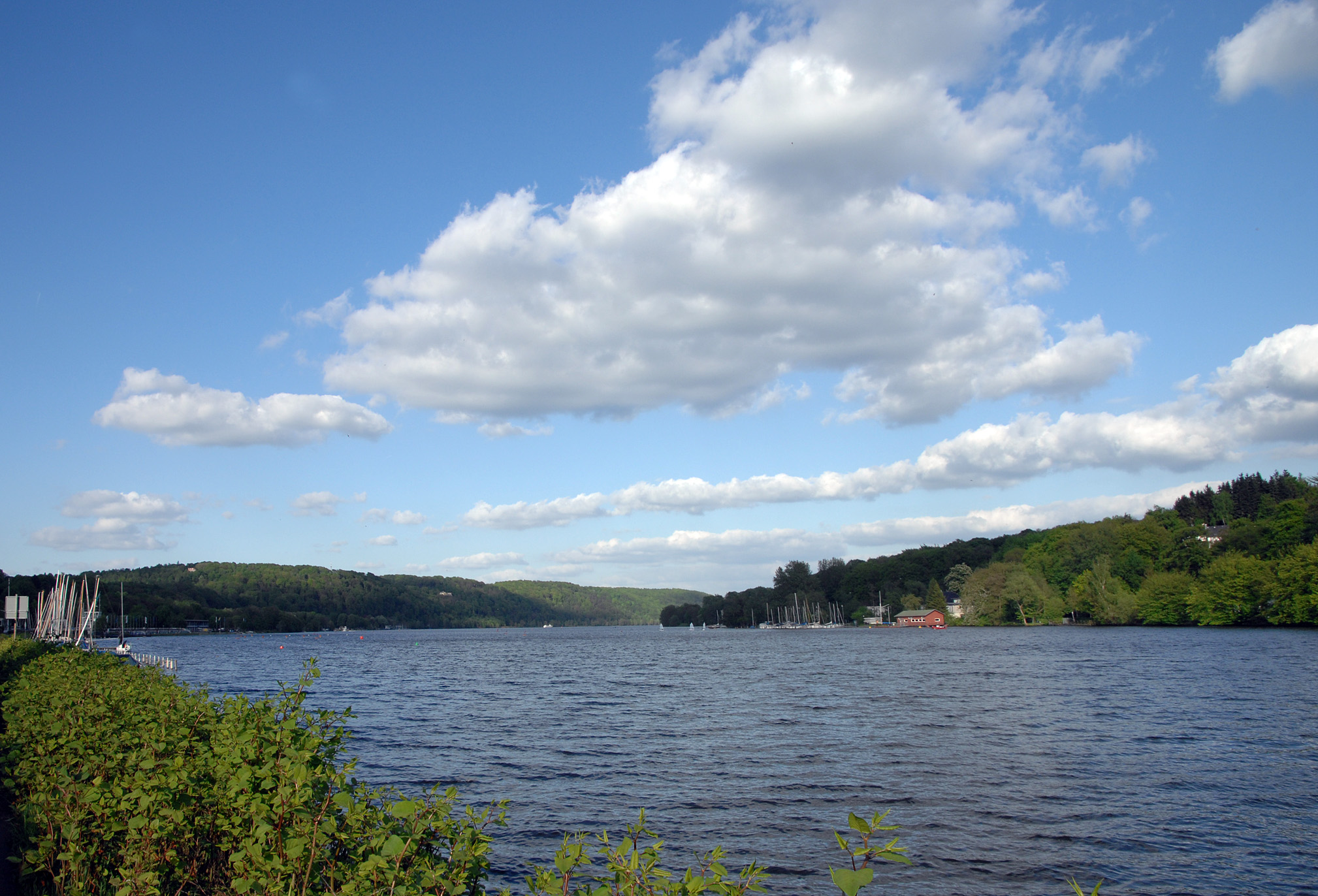 Introduction of parking space management at Baldeneysee from the start of ...