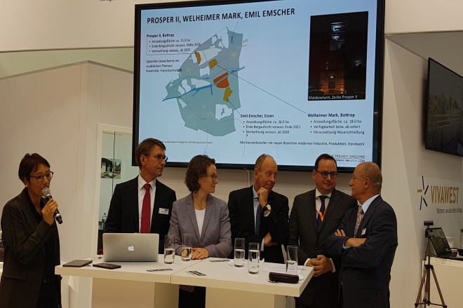 Die Städte Bottrop und Essen sowie die RAG Montan Immobilien GmbH präsentierten im Beisein von Ina Scharrenbach, Ministerin für Heimat, Bauen, Kommunales und Gleichstellung des Landes NRW, auf der EXPO REAL ihre gemeinsamen Pläne für die "Freiheit Emscher". 