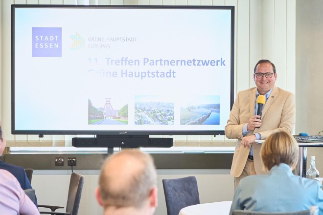 Oberbürgermeister Thomas Kufen begrüßt zum 11. Treffen Partnernetzwerke "Grüne Hauptstadt Europas" im Essener Rathaus. 