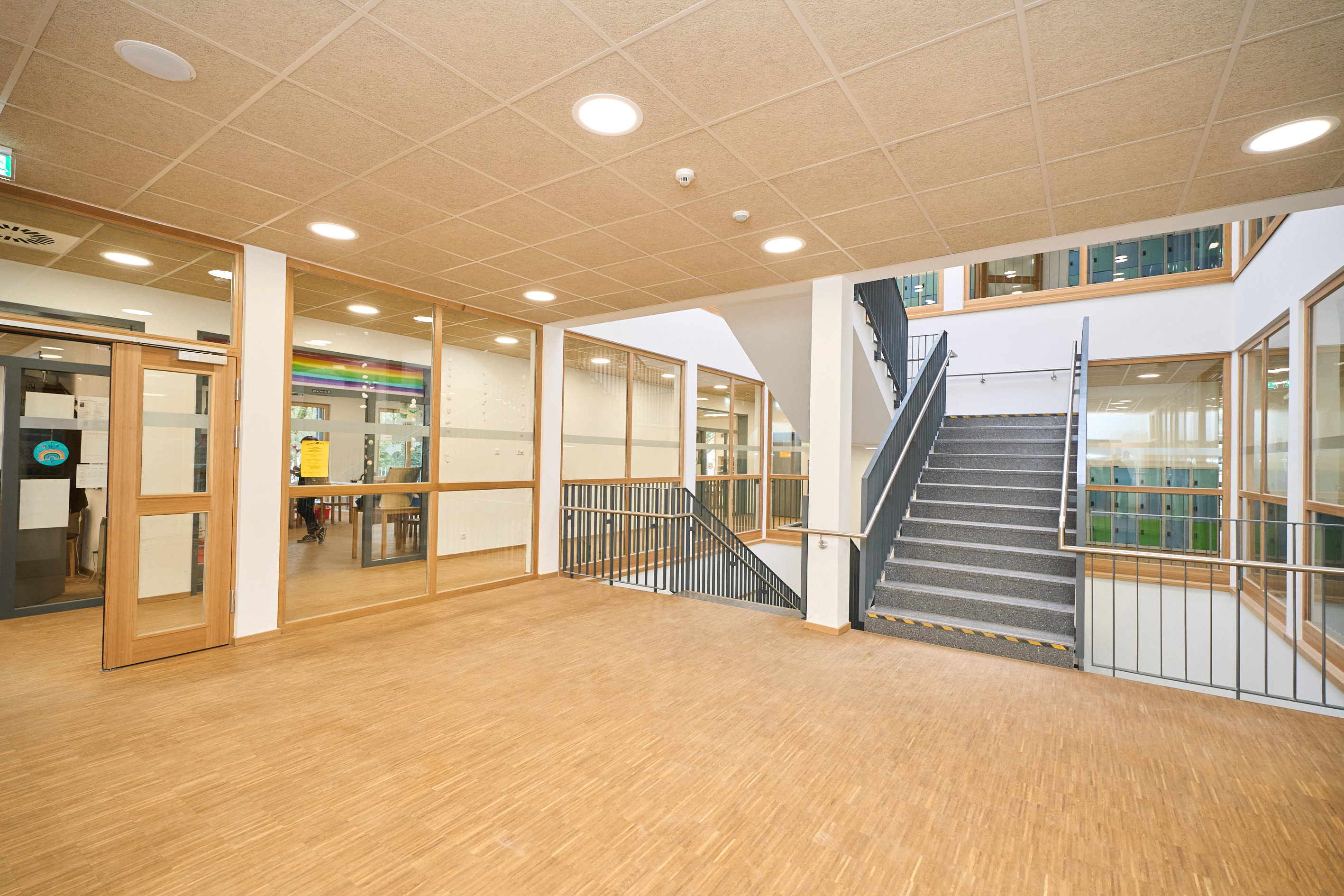 Foto: Das neue Schulinterimsgebäude an der Rosastraße / Von-Einem-Straße in Rüttenscheid.
