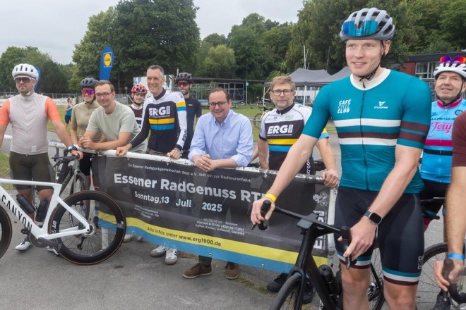 Oberbürgermeister Thomas Kufen bei der Essener Rad Genuss RadTourenFahrt.
