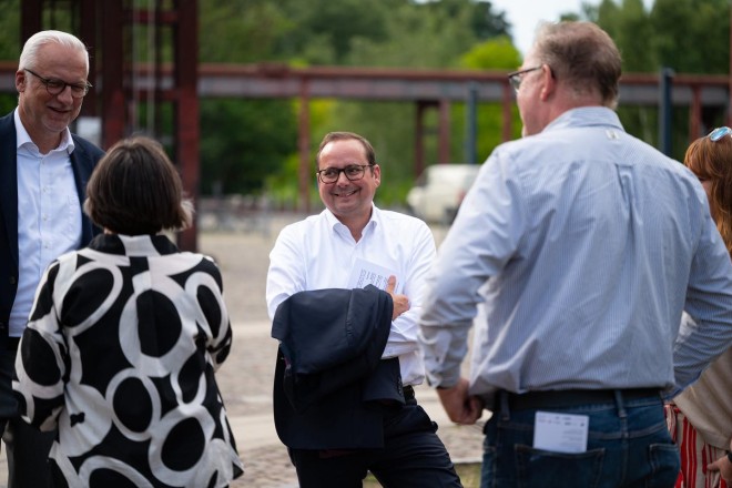 Foto: Oberbürgermeister Thomas Kufen bei der Eröffnung der Sonderausstellung "Sportland NRW – Vielfalt und Tradition" auf dem UNESCO-Welterbe Zollverein.