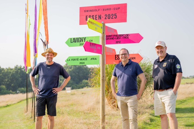 Foto: Oberbürgermeister Thomas Kufen bei der SwinGolf Europameisterschaft auf dem Rutherhof in Essen-Schuir.