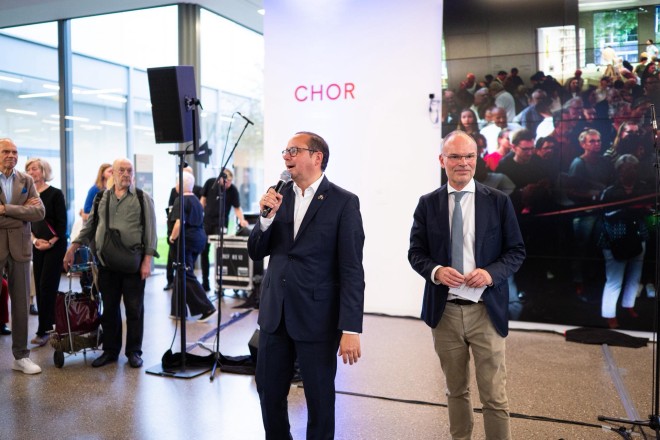 Oberbürgermeister Thomas Kufen eröffnete das Sommerfest des Museum Folkwang gemeinsam mit dem Direktor des Museum Folkwang Prof. Peter Gorschlüter.