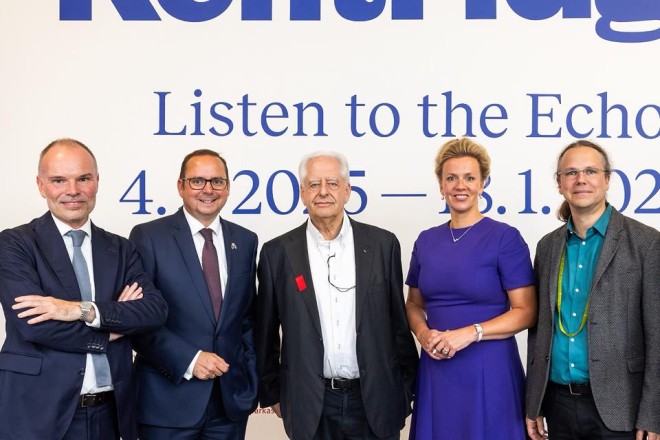 Oberbürgermeister Thomas Kufen bei der Ausstellungseröffnung "William Kentridge - Listen to the Echo" im Museum Folkwang.