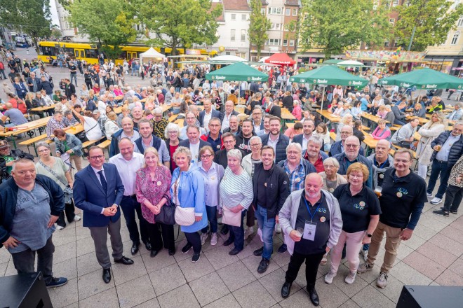 Foto: Oberbürgermeister Thomas Kufen eröffnet Borbecker Marktfest.