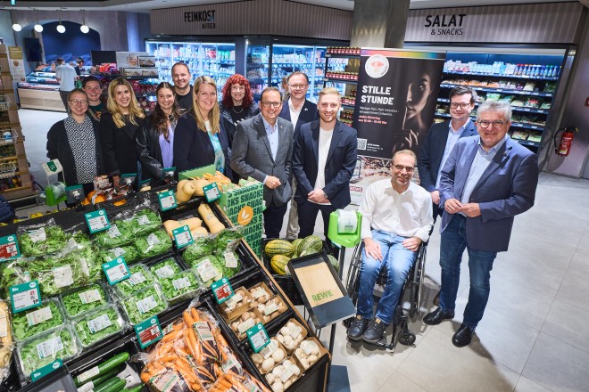 Die "Stille Stunde" im Rewe mit Oberbürgermeister Thomas Kufen.