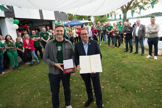 Foto: Oberbürgermeister Thomas Kufen beim 100-jährigen Jubiläum des ESV Grün-Weiß Essen. 