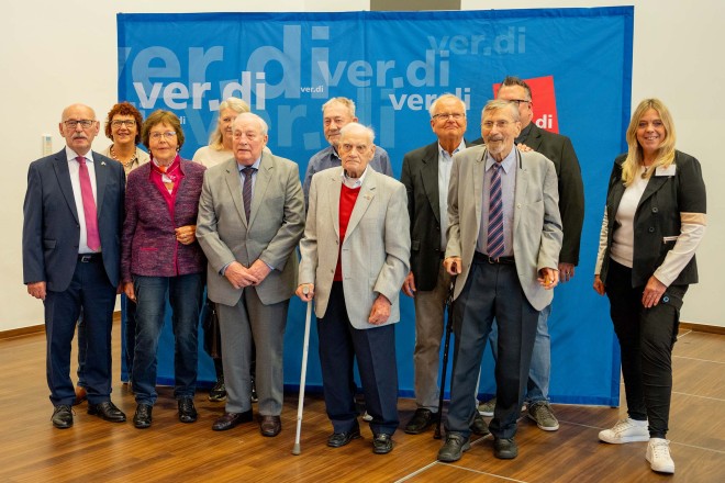 Bürgermeister Rudolf Jelinek bei der Jubilarehrung 2025 des ver.di Bezirks Ruhr West im Hotel Franz.