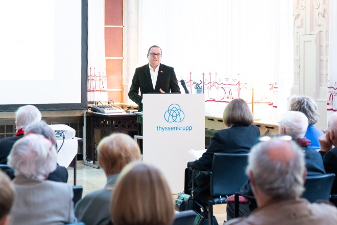 Oberbürgermeister Thomas Kufen begrüßt zu Preisverleihung des Essener Solidaritätspreises 2025.