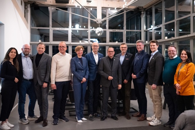 Oberbürgermeister Thomas Kufen begrüßt die "ITEC Learning Journey 2025" in Essen.