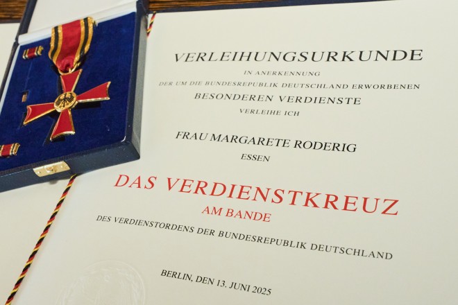 Margarete Roderig wurde für ihr langjähriges Engagement im sozialen Bereich ausgezeichnet. 
