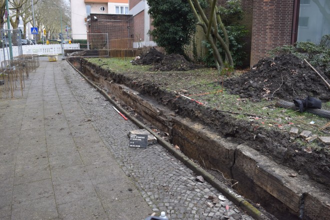 Foto: Mauerreste an der Neuen Synagoge in Essen