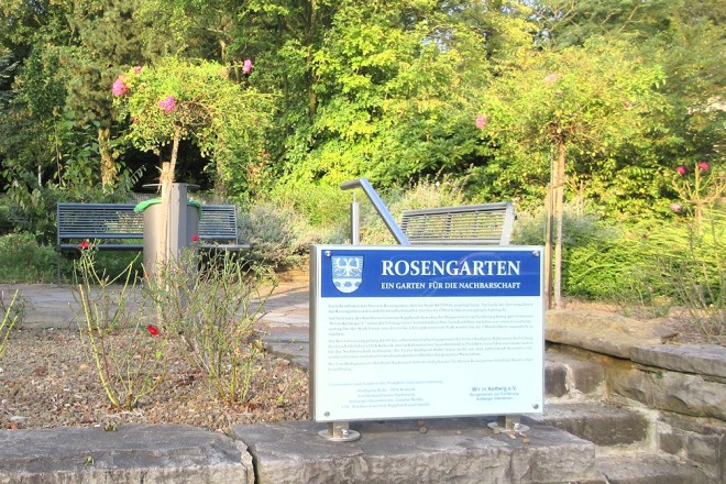 Foto: Eingang zum Rosengarten in Kettwig