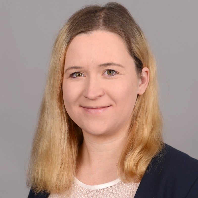 Julia Lippert